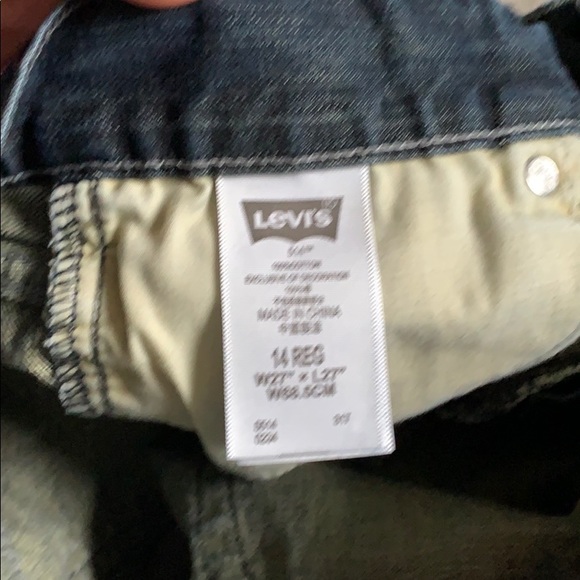 Levis 514 Straight Fit - Picture 4 of 5